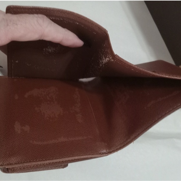 Louis Vuitton Monogram Compact Wallet w/ Box - Authentic - Picture 13 of 14